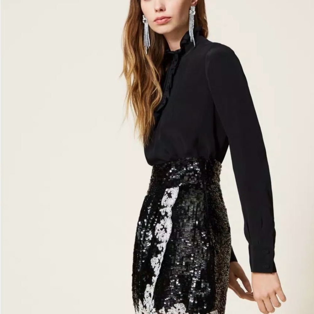 Twin-Set Black and Silver Sequin Mini Skirt